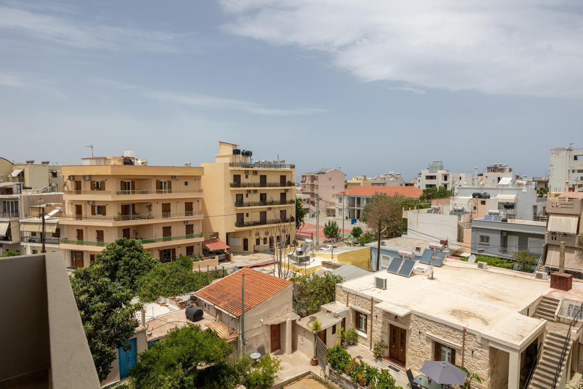 Nisos Apartments, Chania Center エクステリア 写真